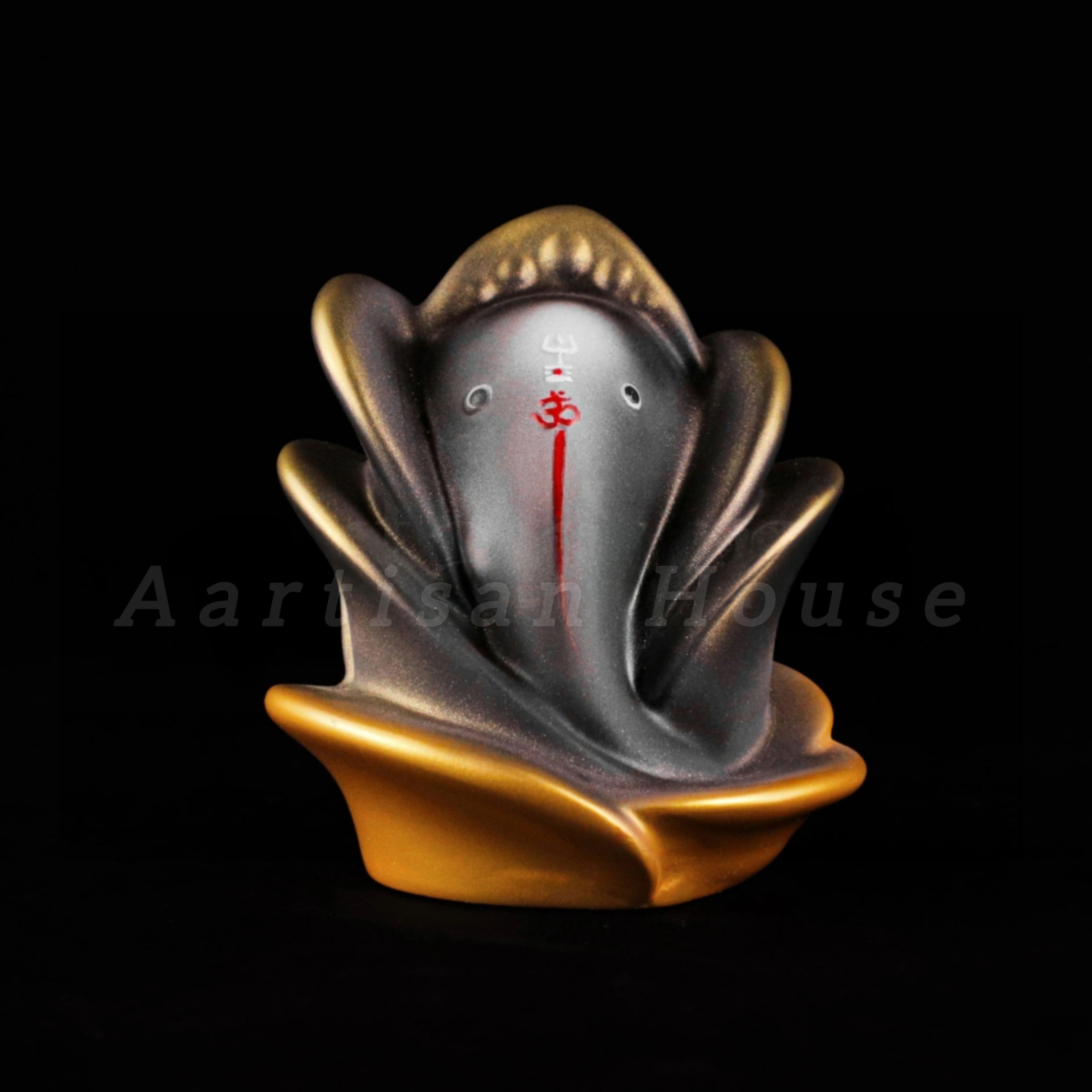 Rose Ganesha Car Dashboard