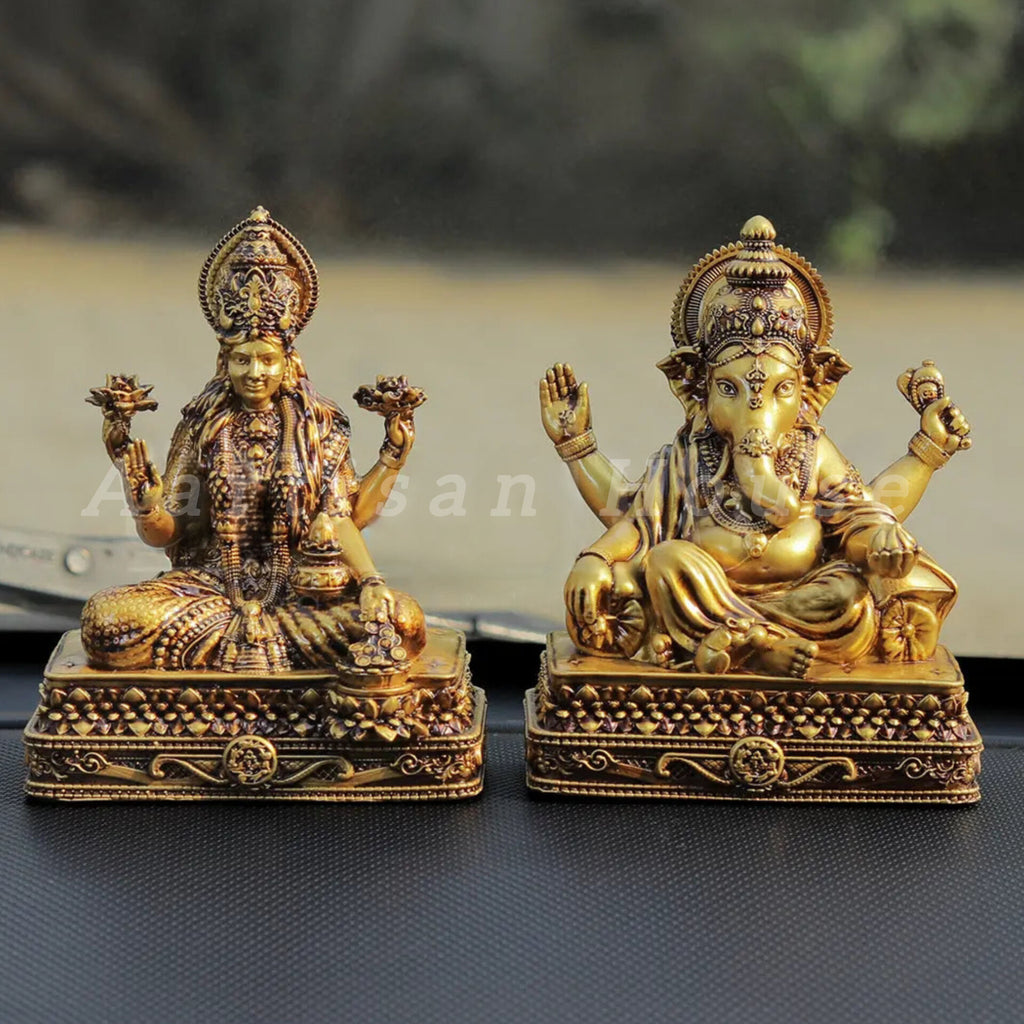 Laxmi Vinayak Car Dashboard